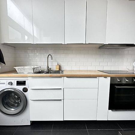 Trendy Flat In Brussels Appartement Buitenkant foto